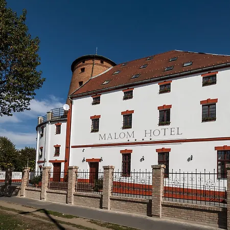 Malom Szálloda 4*