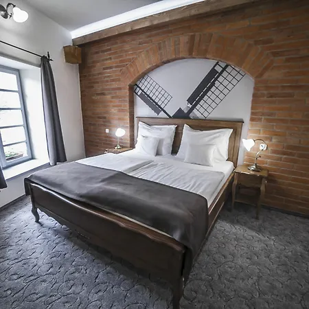 Malom Hotel 4*